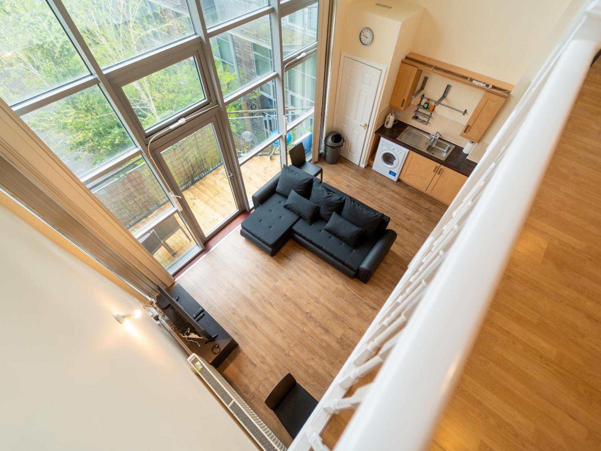 Luxury 2 Bed Apartment - Near Heathrow, Legoland, Windsor Slough Exterior foto