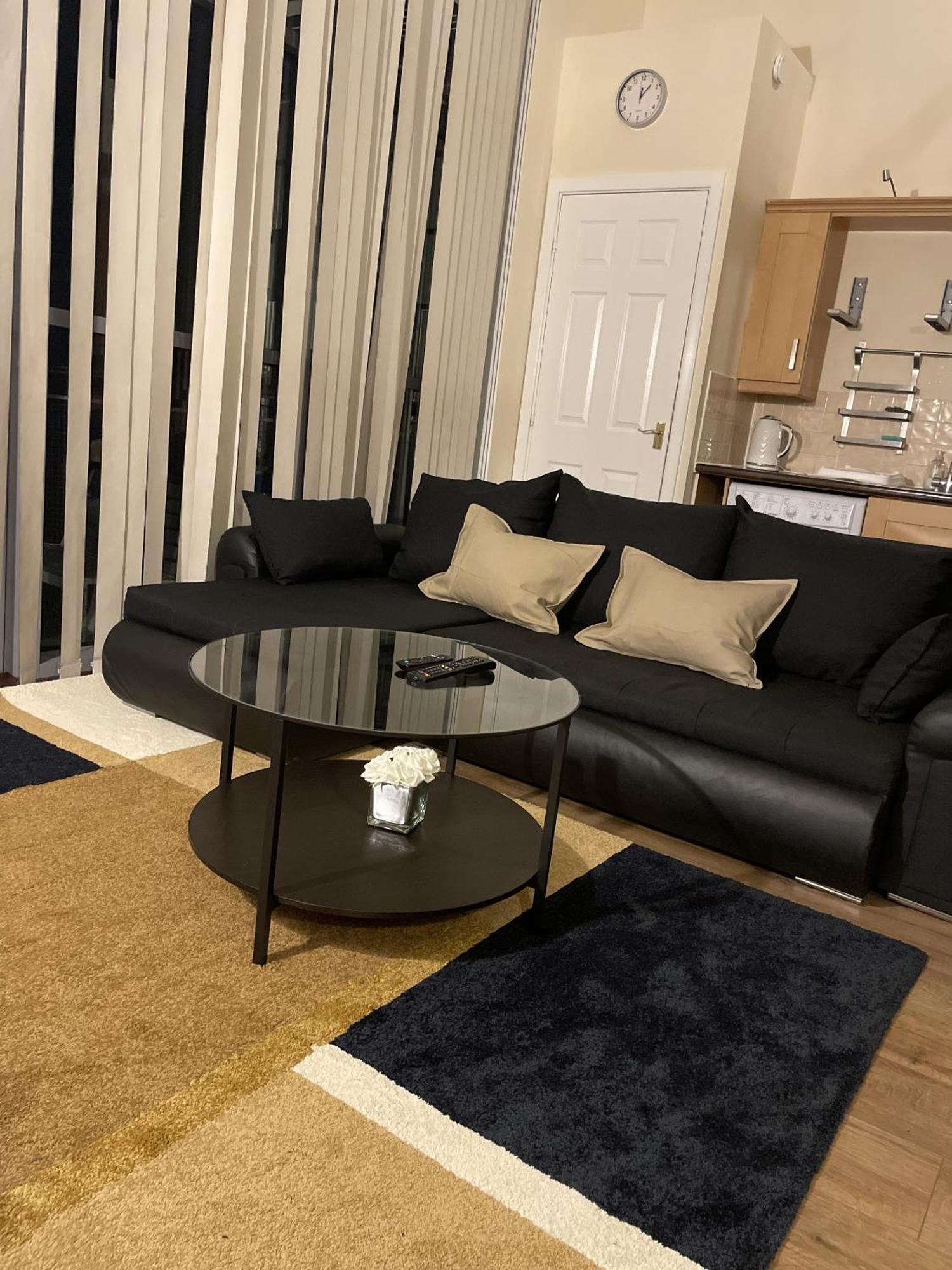 Luxury 2 Bed Apartment - Near Heathrow, Legoland, Windsor Slough Exterior foto